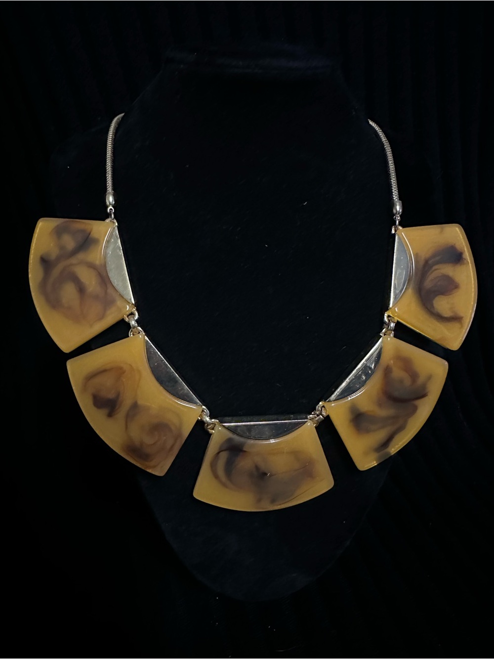 Chicos Tegan Faux Horn Art Deco Bold Bib Collar Gold Necklace Earthy Statement